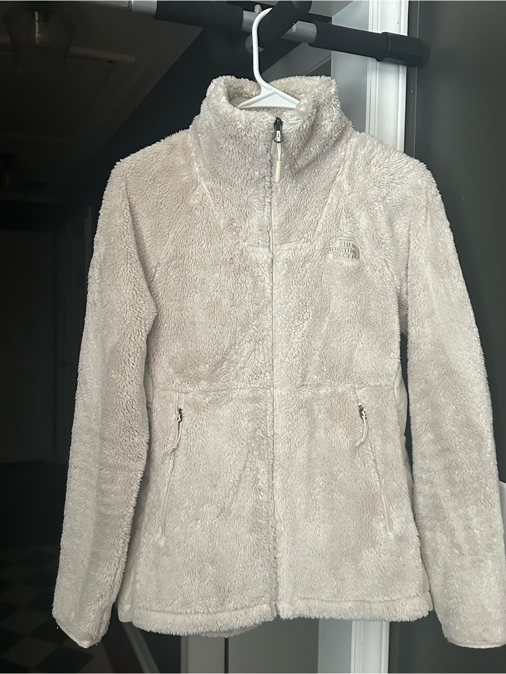 The North Face Women's Cream Plush Full-Zip Teddy Jacket